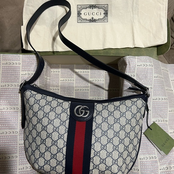 Gucci bag NWT & dustbag - Picture 2 of 4